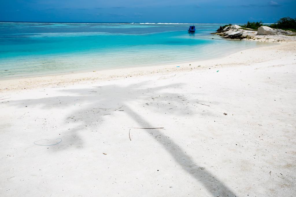 Maldives Seashine Hotel Huraa Exterior photo